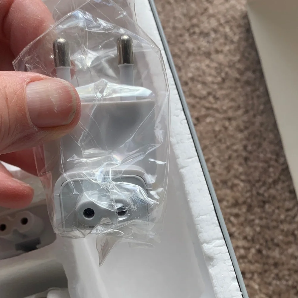 Apple World Travel Adapter Kit - Gray and White
